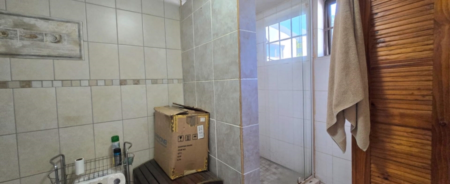 4 Bedroom Property for Sale in Kleinbaai Western Cape